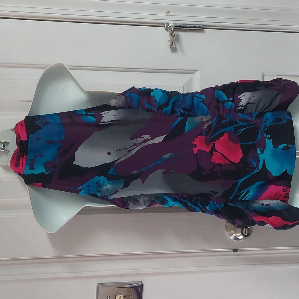Express Pink and Blue Ruffle Front Top - Picture 2 of 9